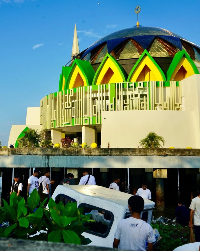 Dalam rangka memperingati Perayaan Pertama Dies Natalis ke-4, Institut Teknologi Bacharuddin Jus (2)